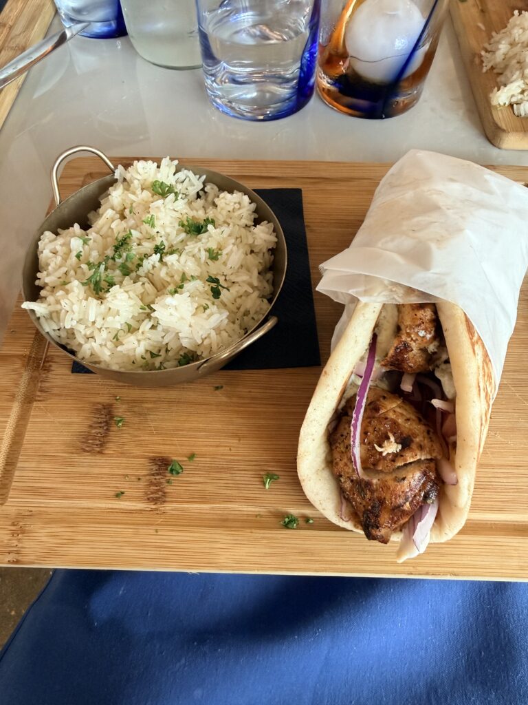 Blu Kouzina Chicken Gyro